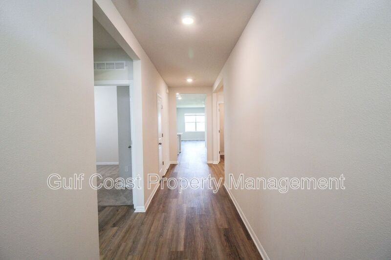 18121 Metado Dr - Photo 3 of 34