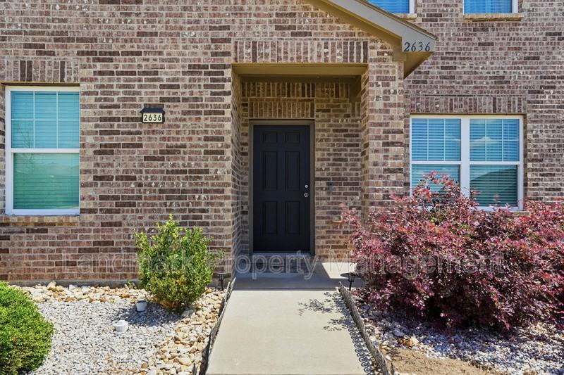 2636 Sagebrush Dr - Photo 7 of 30