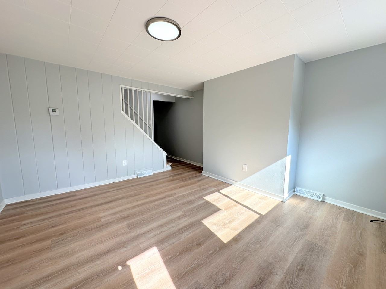 209 Mary St #209 - Photo 4 of 31