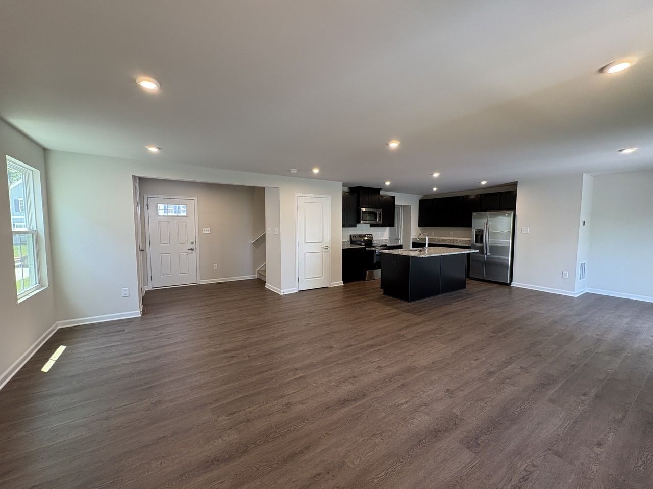 170 Grove Hill Ter #1 - Photo 4 of 27