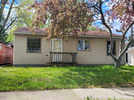 featured image of 2519 S Telulah Ave