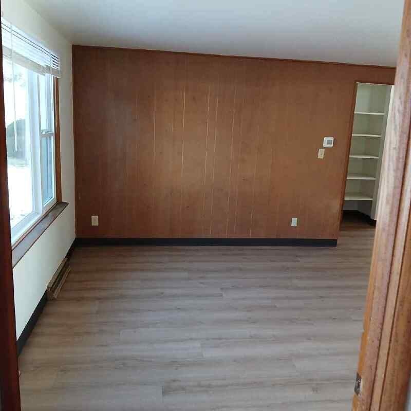 958 Gay Dr - Photo 2 of 10