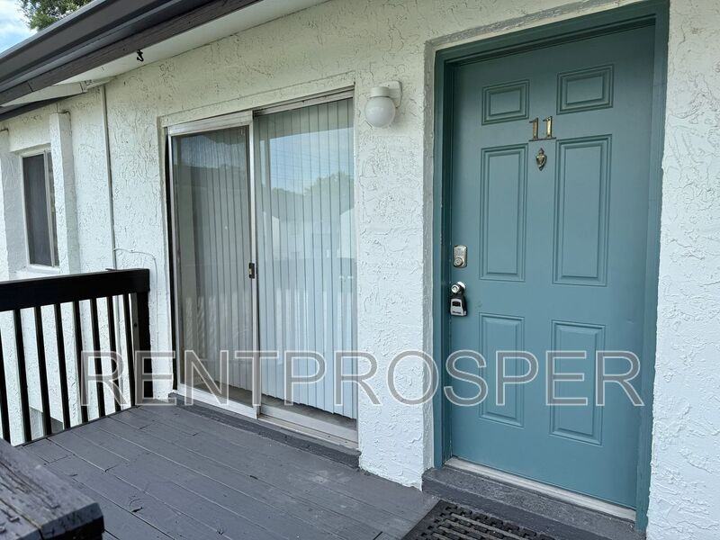 4151 S Semoran Blvd #11