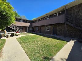 featured image of 1944 Meadow Dr