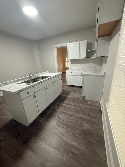1409 Young St #1 - Photo 5 of 9