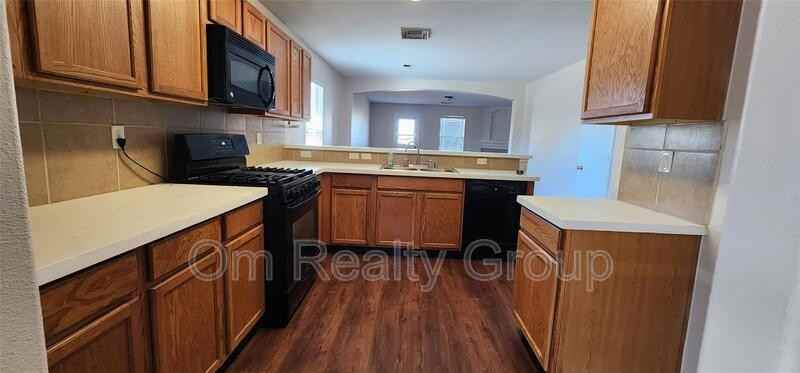 315 Sunset Colony Dr - Photo 5 of 20