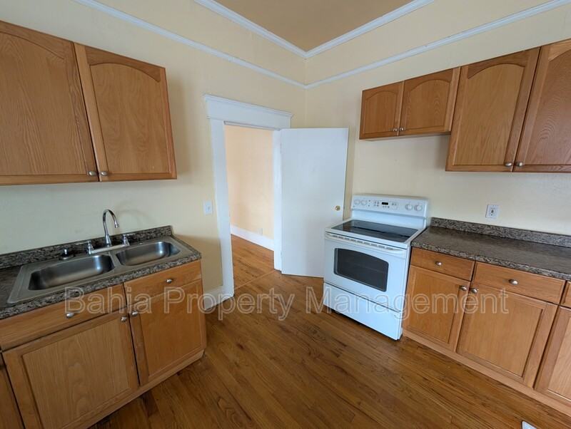 103 S Westland Ave #1 - Photo 3 of 15