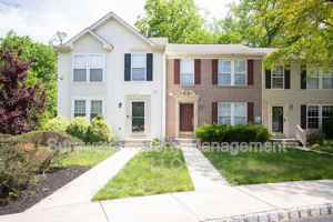 featured image of 130 Mount Vernon Ct