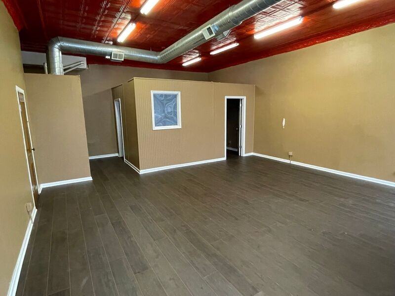 3440 W Fullerton Ave - Photo 4 of 16