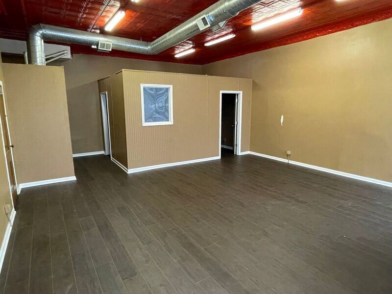 3440 W Fullerton Ave - Photo 5 of 16