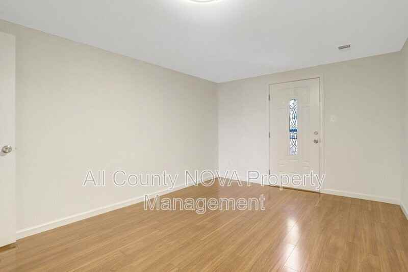 3353 Ardley Ct - Photo 6 of 50