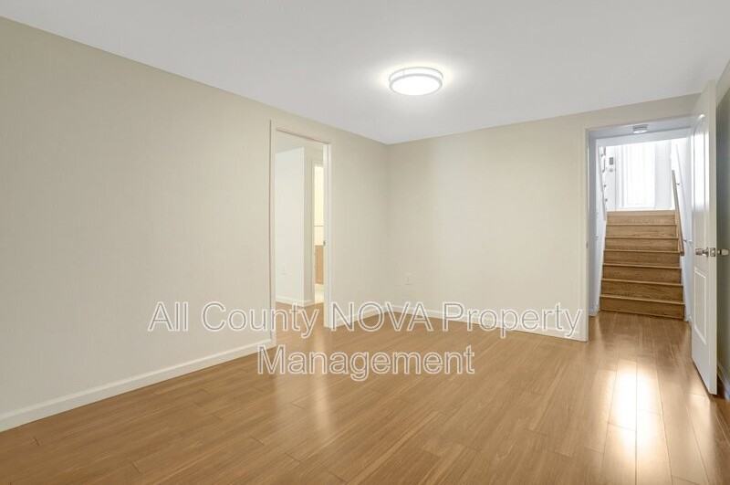 3353 Ardley Ct - Photo 7 of 50
