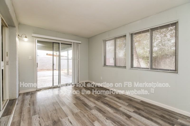 512 S 75th Pl - Photo 5 of 18