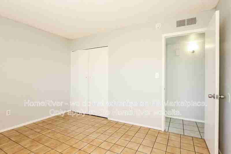 5146 W Berkeley Rd - Photo 7 of 18