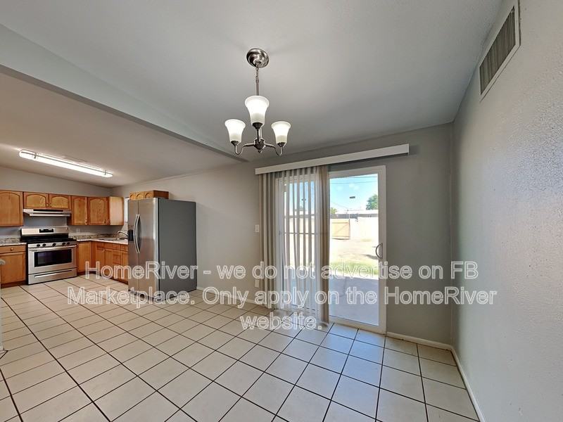 6019 N 32nd Dr - Photo 6 of 17