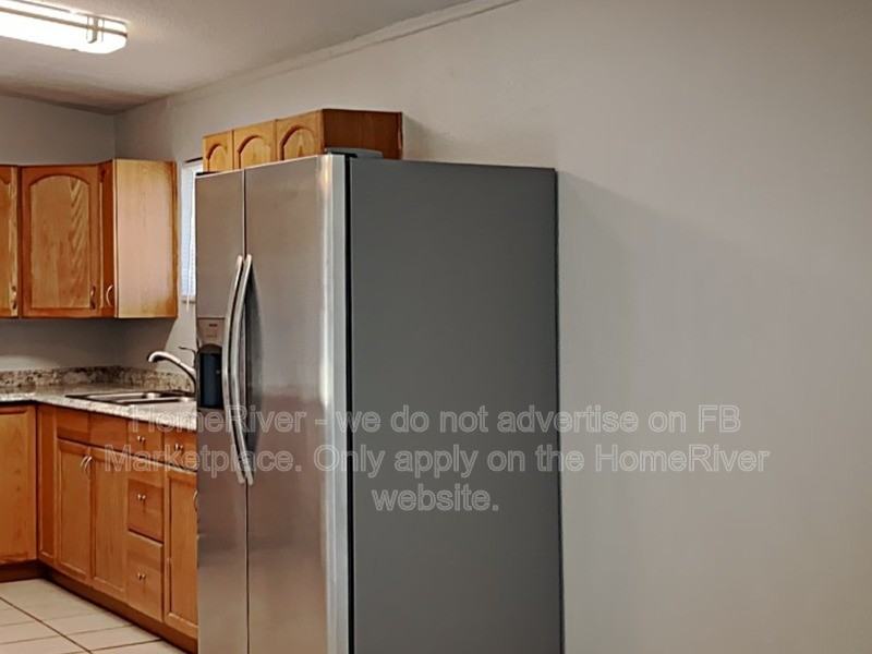 6019 N 32nd Dr - Photo 7 of 17