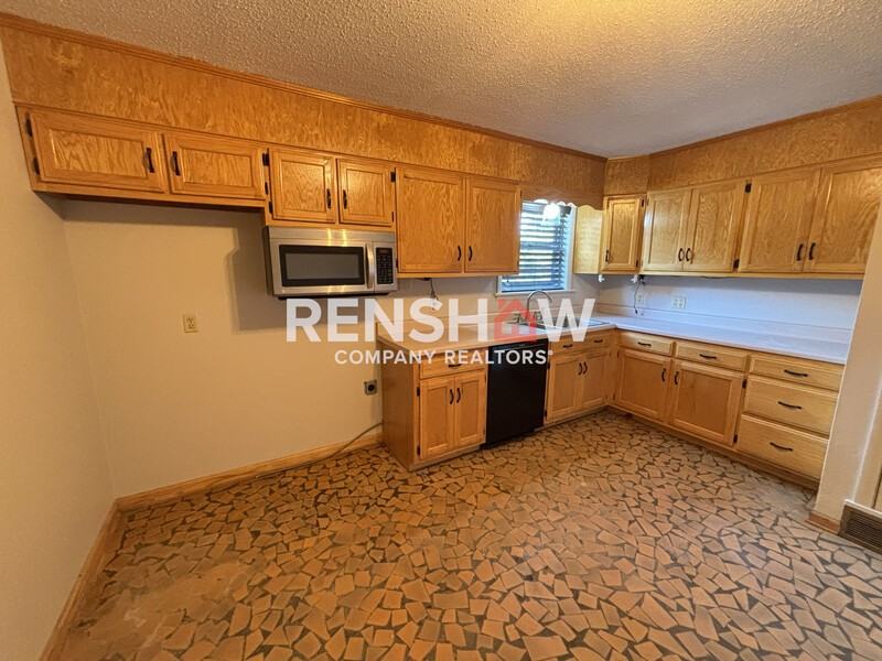 2967 Camden St - Photo 7 of 27