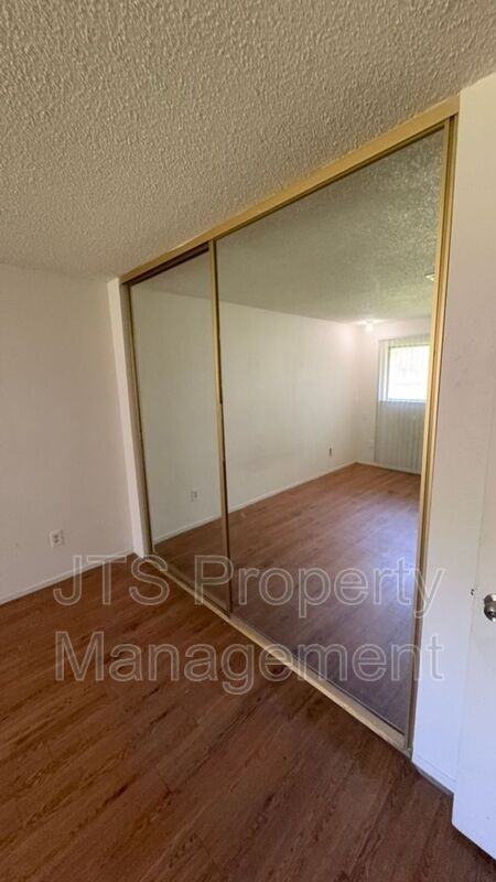 5417 Olympic Way - Photo 6 of 10