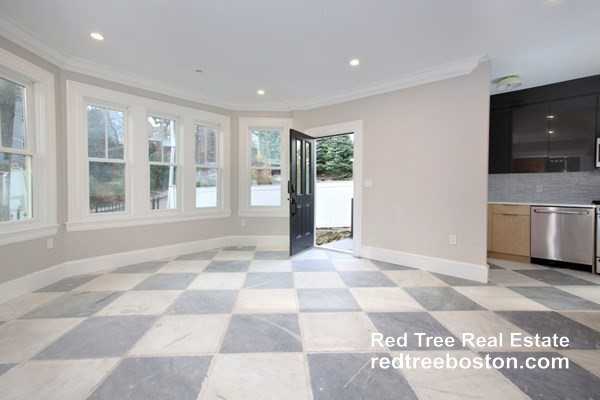 15 Lanark Rd #2 - Photo 3 of 20
