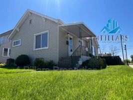 featured image of 906 177th Pl