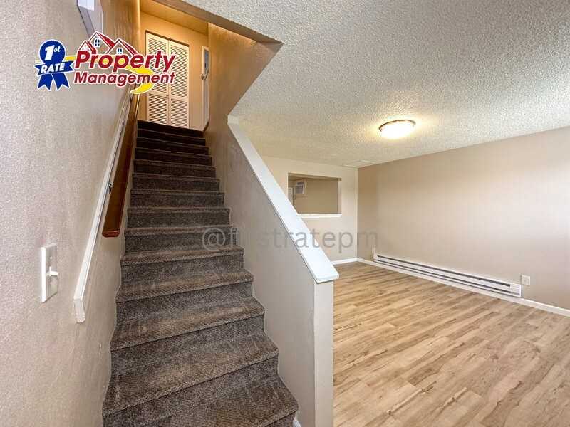6464 W Douglas St - Photo 7 of 20