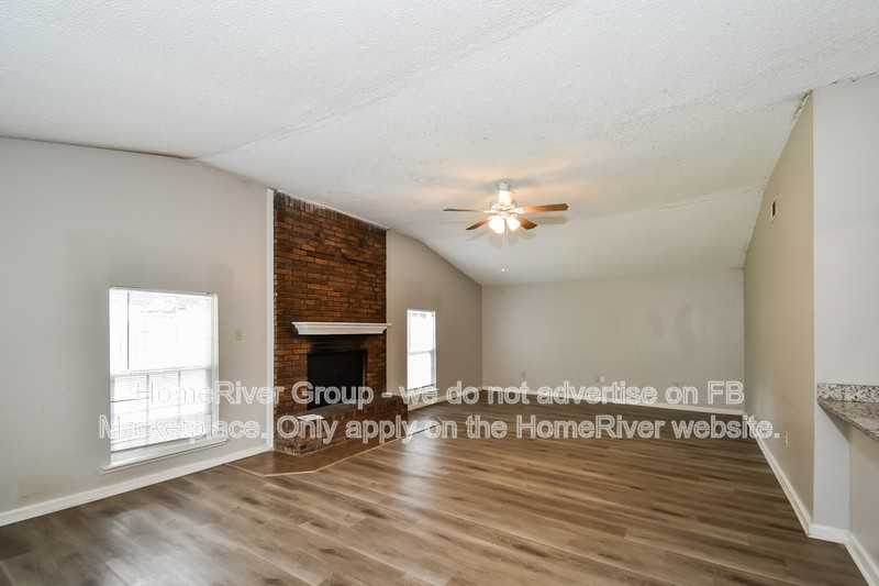 5309 Longwood Cv - Photo 3 of 16