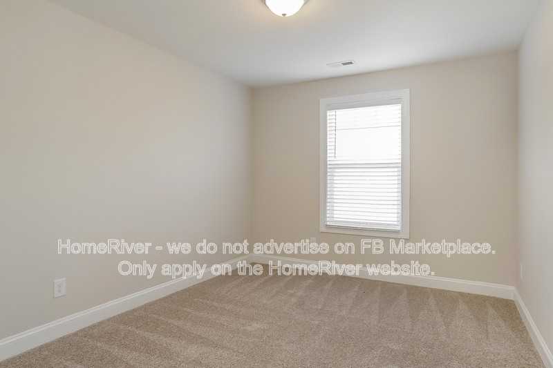 306 Beaumont Cir - Photo 7 of 18