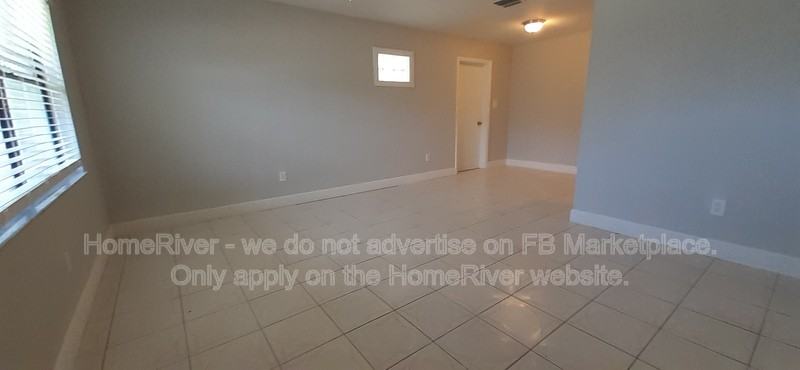 3971 Queen Anne Dr - Photo 3 of 14