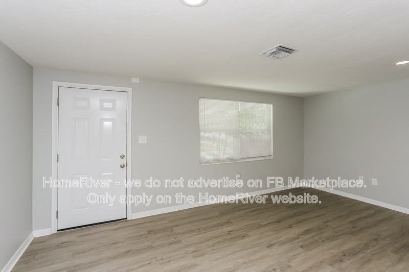 1048 Powersong St - Photo 2 of 17