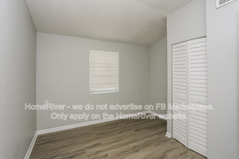 1048 Powersong St - Photo 6 of 17