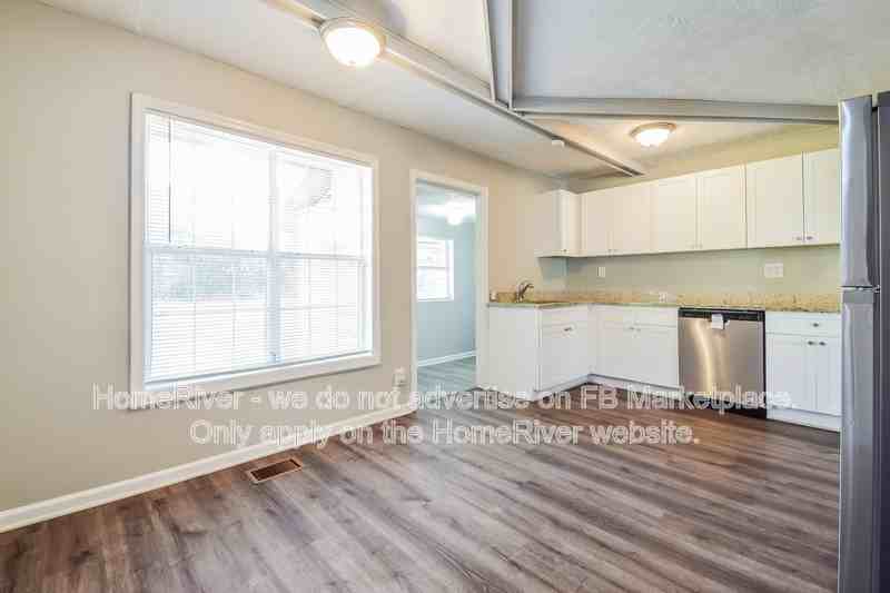 18 Westgate Park Dr - Photo 4 of 18