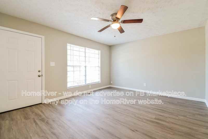 18 Westgate Park Dr - Photo 5 of 18