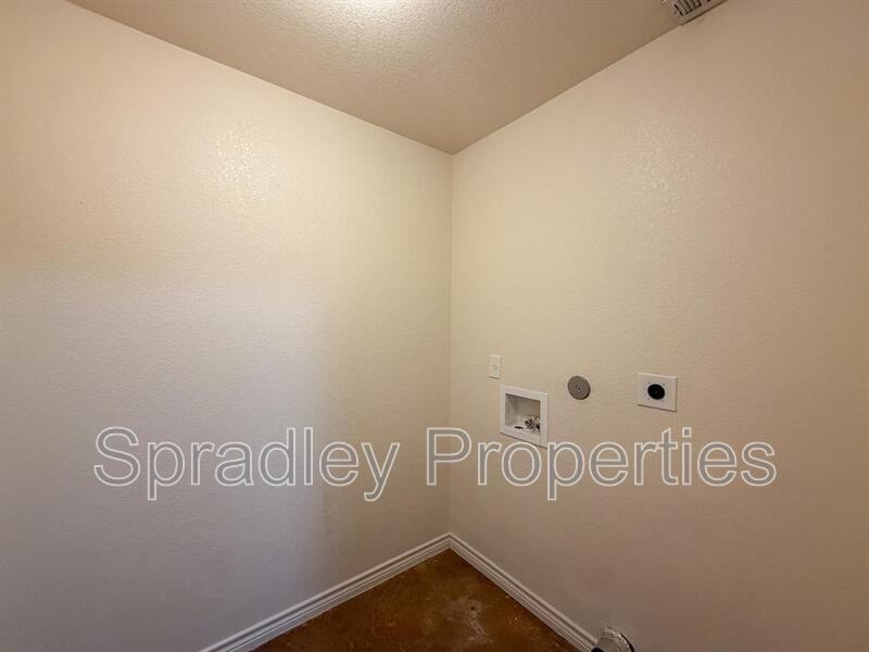 1539 Chance Ct - Photo 5 of 17