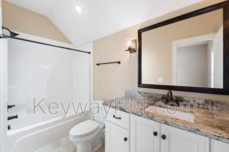 507 Windermere St - Photo 6 of 20