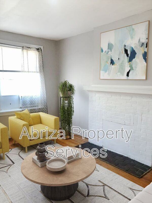 4101 Dewey Ave #2F - Photo 2 of 6