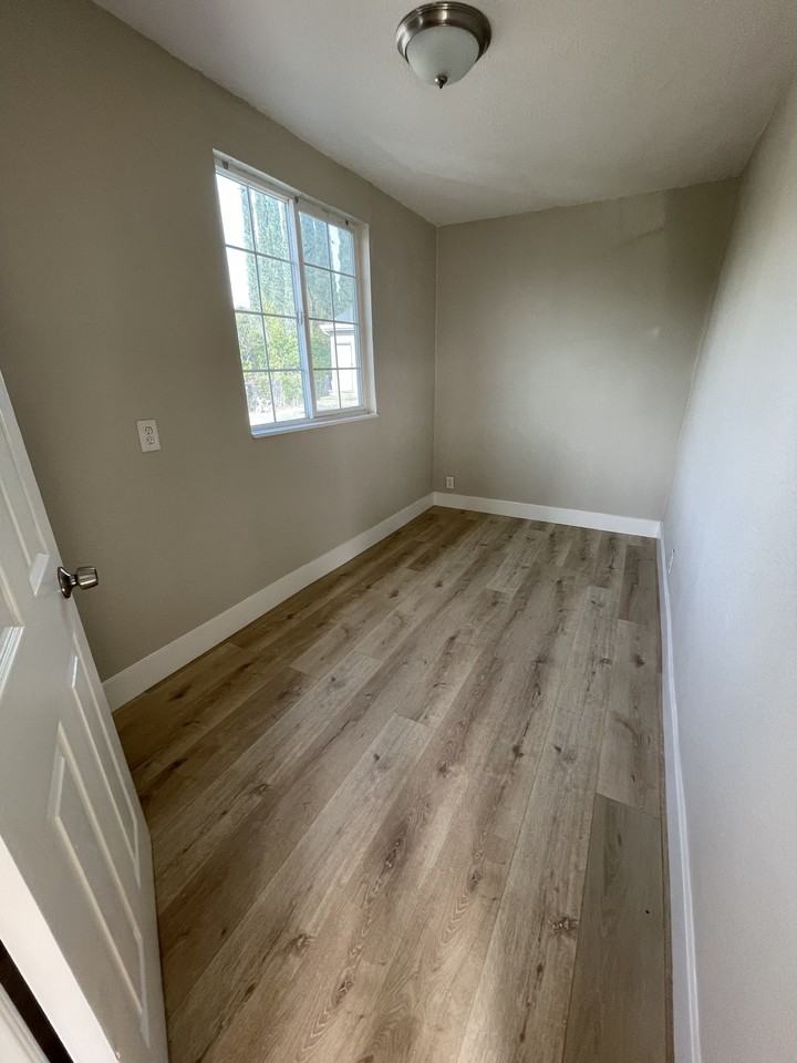 5891 Montclair Avenue-New - Photo 7 of 12