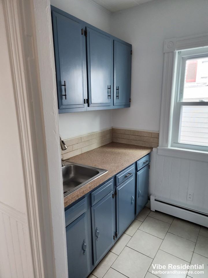 26 A St #1 - Photo 3 of 11