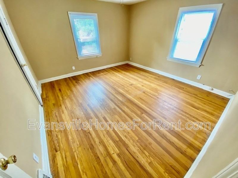 1228 S Roosevelt Dr - Photo 7 of 8