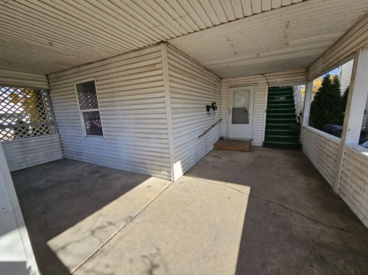 BRE 644 N Howard Street - Photo 2 of 11