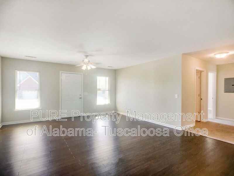2200 Harrison St - Photo 4 of 20