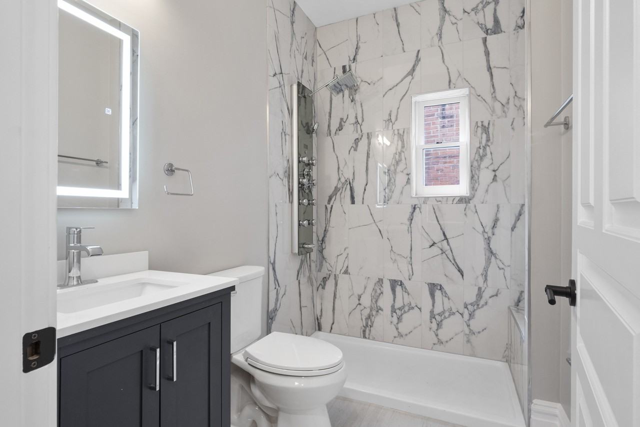 4244 Norfolk Avenue - Photo 5 of 6