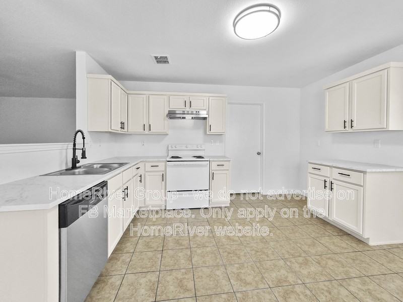 4261 Meadowknoll Dr - Photo 3 of 19