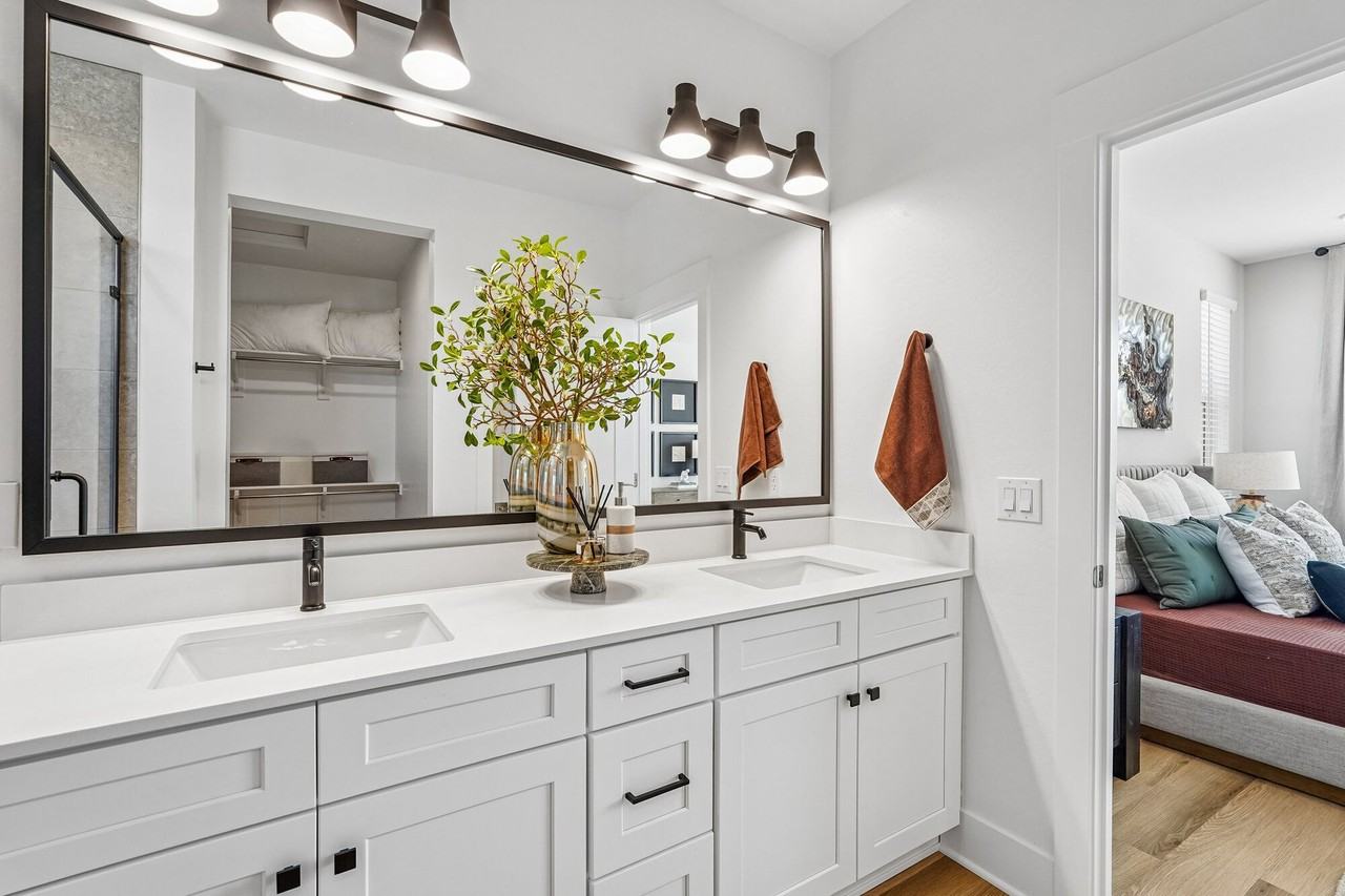 HARMON Ascend by Crescent Communities - Photo 6 of 18