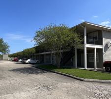 featured image of 4720 Common St