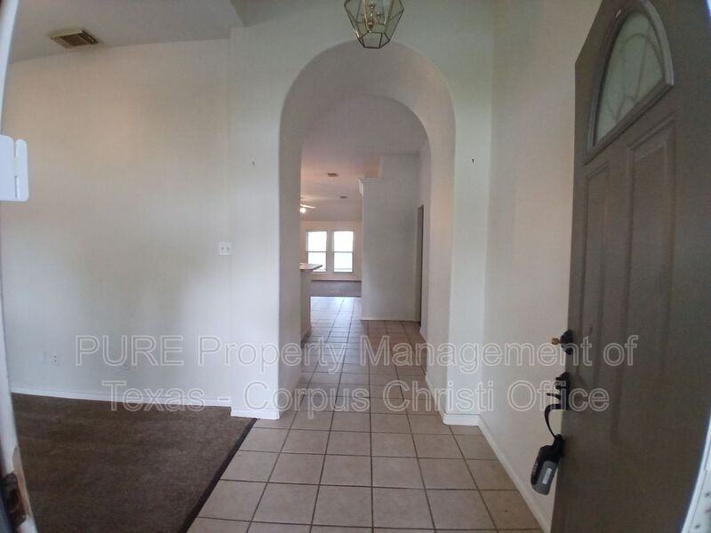 7609 Cold Springs Dr - Photo 3 of 43