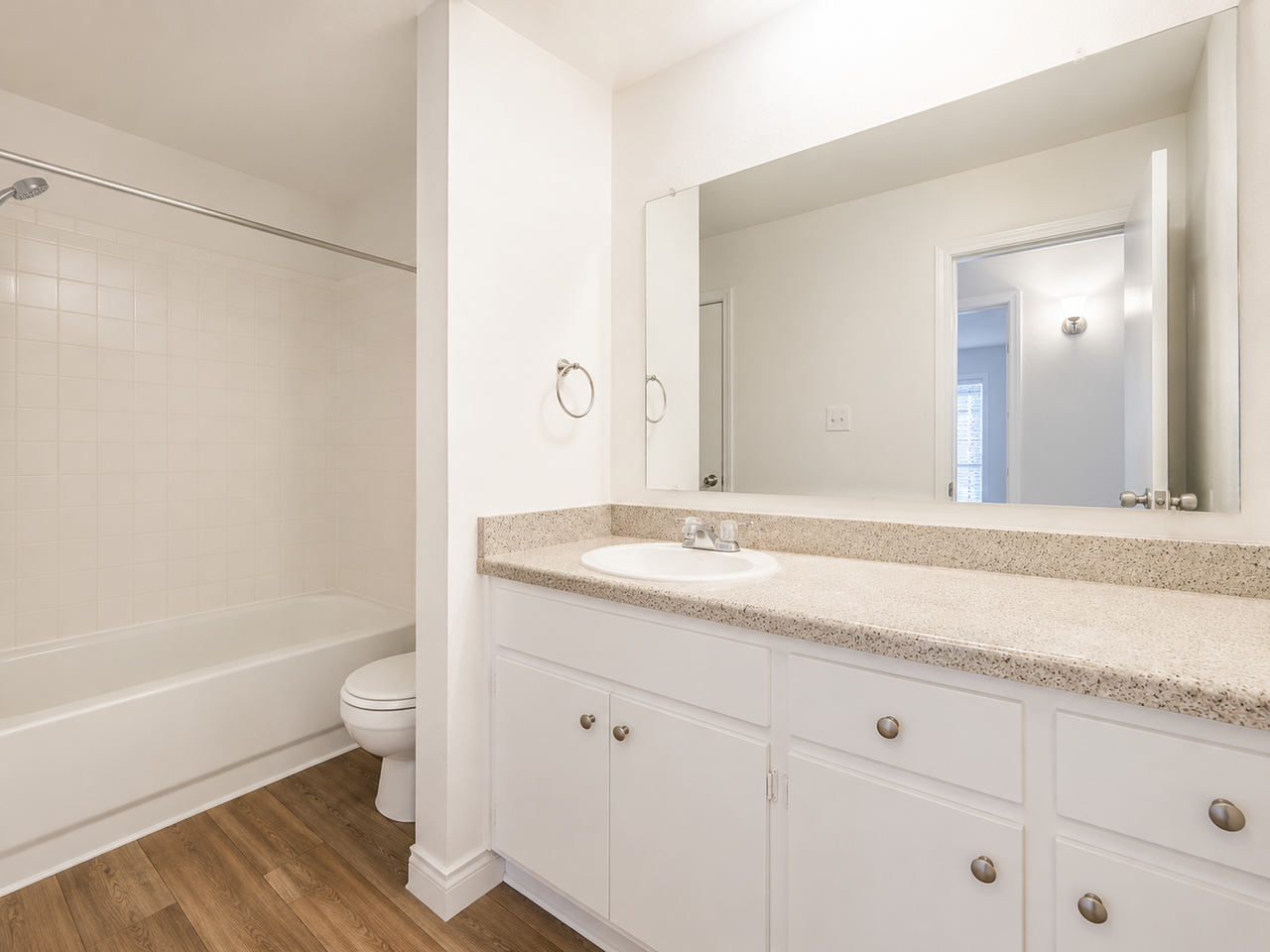 5009 Copperbend Blvd - Photo 5 of 6