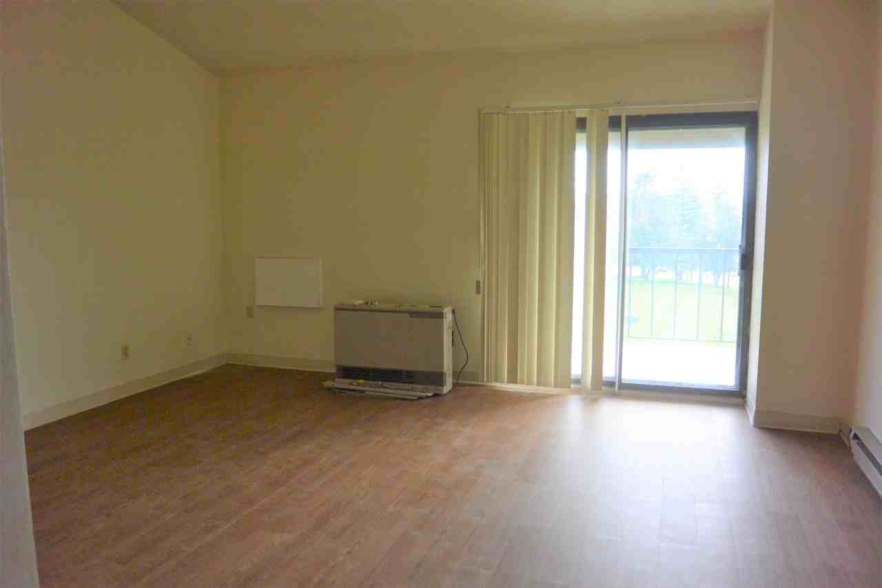 Ivory Gardens Apartments - Photo 7 of 22