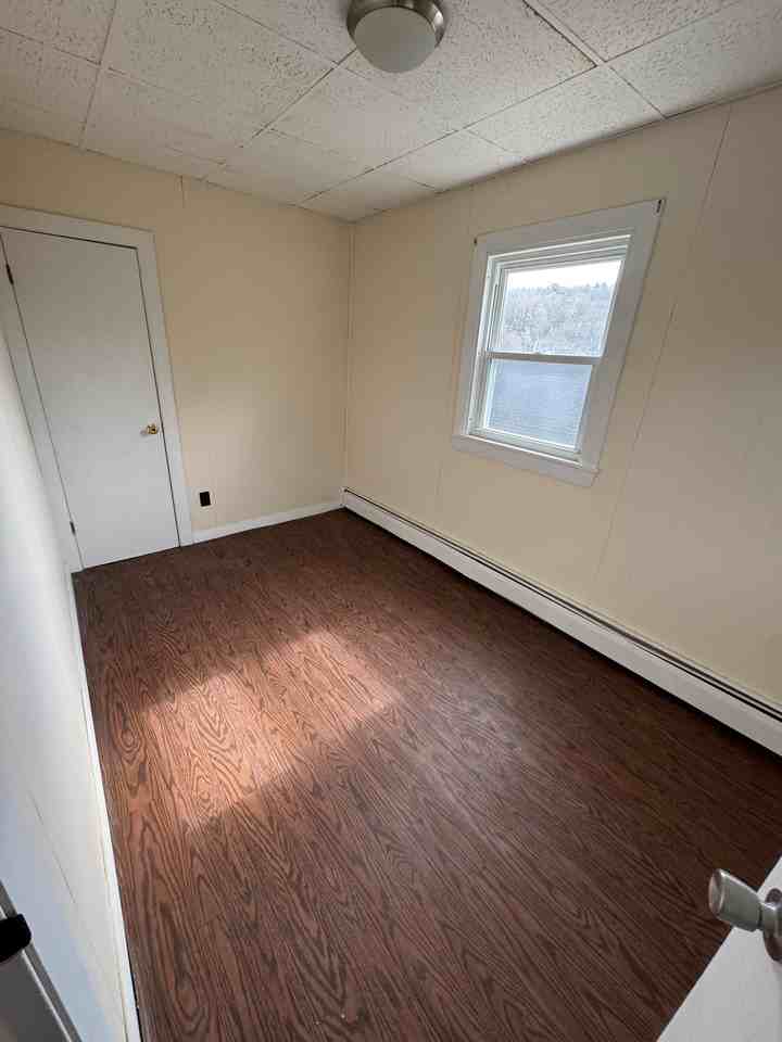 58 Main Street - Photo 5 of 6