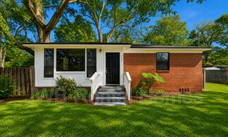 3305 Sunnybrook Ave N - Photo 1 of 1