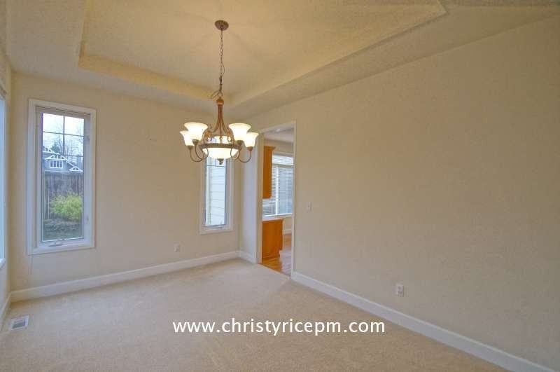 308 239th Way Se - Photo 3 of 26